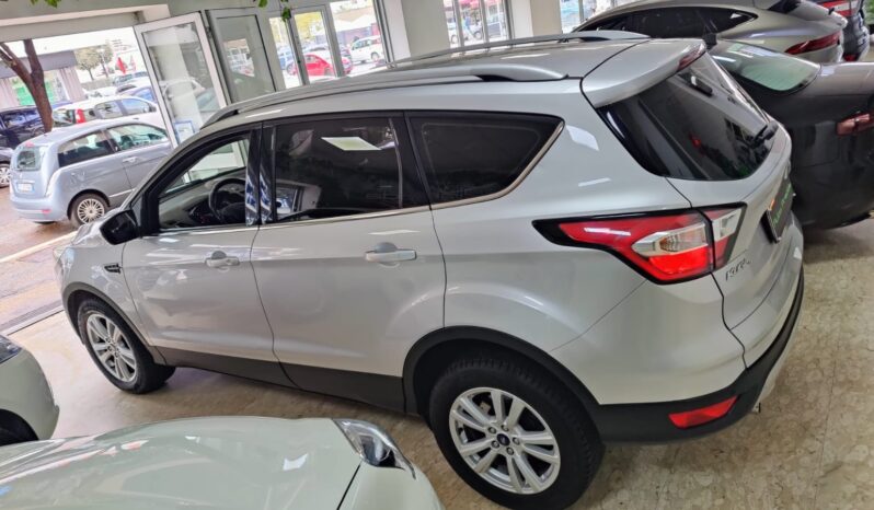 Ford Kuga 1.5 TDCI 120CV 2WD Powershift pieno