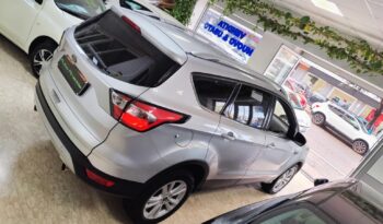 Ford Kuga 1.5 TDCI 120CV 2WD Powershift pieno