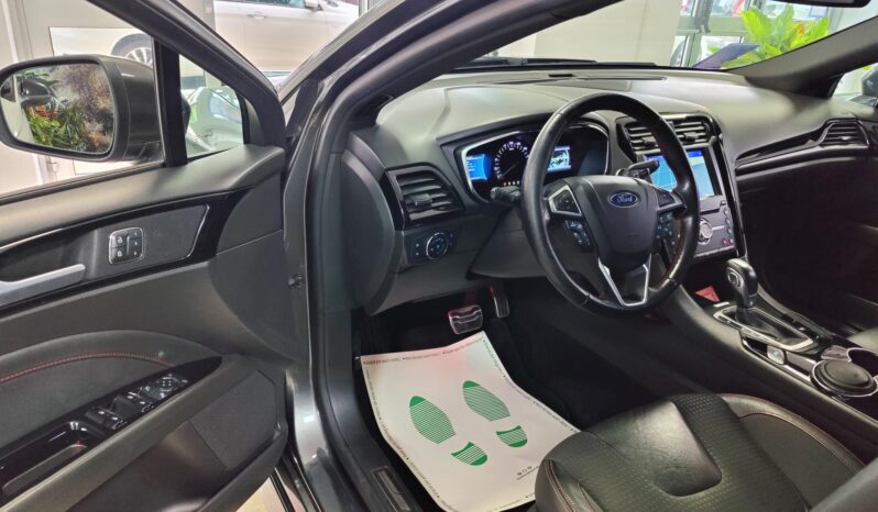 Ford Mondeo Full Hybrid 2.0 eCVT SW ST-Line pieno