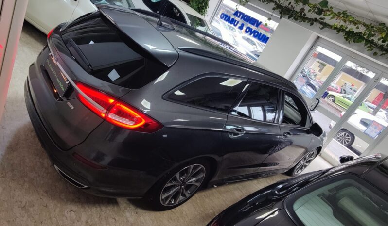 Ford Mondeo Full Hybrid 2.0 eCVT SW ST-Line pieno
