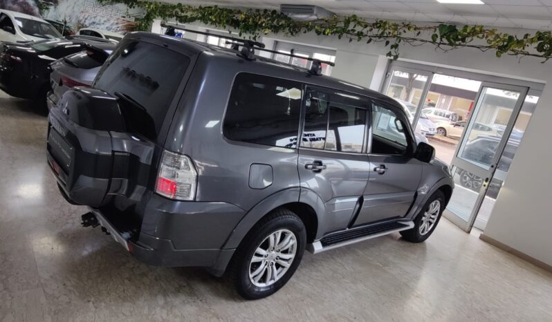 Mitsubishi Pajero 3.2 DI-D aut. 5p. Intense 7 Posti pieno