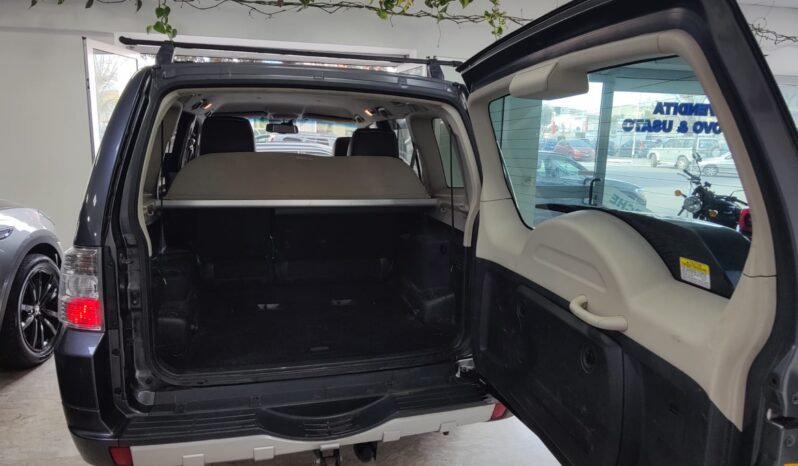 Mitsubishi Pajero 3.2 DI-D aut. 5p. Intense 7 Posti pieno