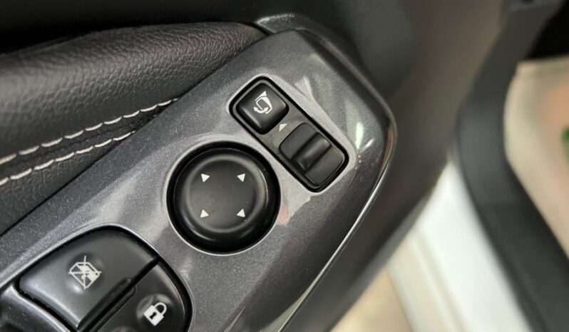 Nissan Juke 1.0 DIG-T 114 CV Tekna pieno