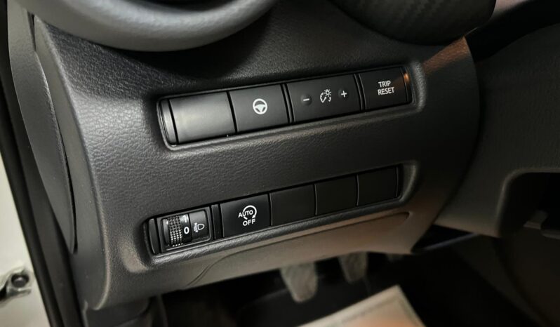 Nissan Juke 1.0 DIG-T 114 CV Tekna pieno