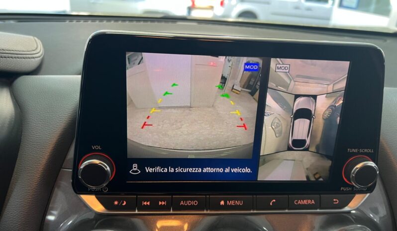 Nissan Juke 1.0 DIG-T 114 CV Tekna pieno