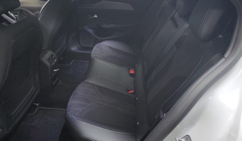Peugeot 408 130 EAT8 GT pieno