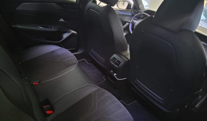 Peugeot 408 130 EAT8 GT pieno