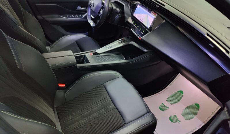 Peugeot 408 130 EAT8 GT pieno