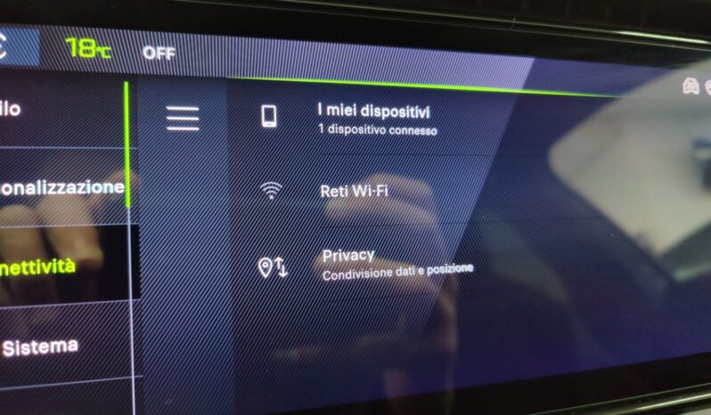 Peugeot 408 130 EAT8 GT pieno