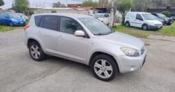 Toyota RAV4 Crossover 2.2 D-4D 177 CV Luxury