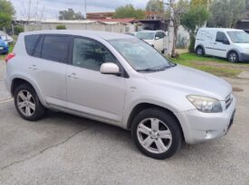 Toyota RAV4 Crossover 2.2 D-4D 177 CV Luxury
