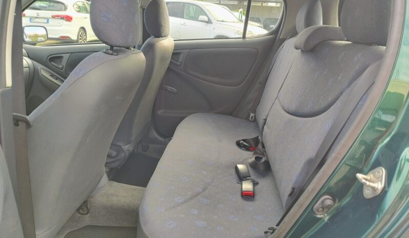 Toyota Yaris 1.0 5 Porte pieno