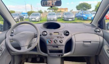 Toyota Yaris 1.0 5 Porte pieno