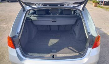 Bmw 318d Touring pieno