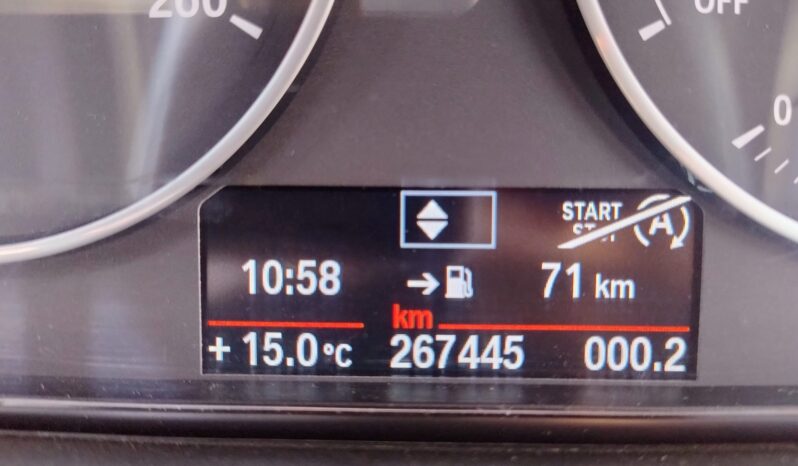 Bmw 318d Touring pieno