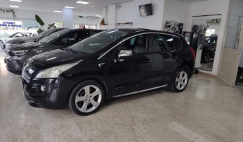 Peugeot 3008 HYbrid4 pieno