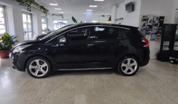 Peugeot 3008 HYbrid4 pieno