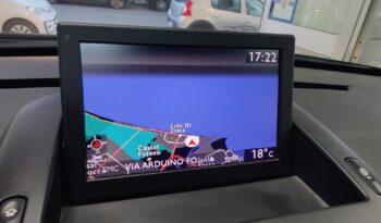 Peugeot 3008 HYbrid4 pieno