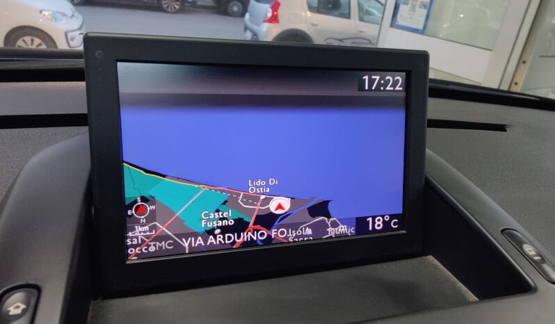 Peugeot 3008 HYbrid4 pieno