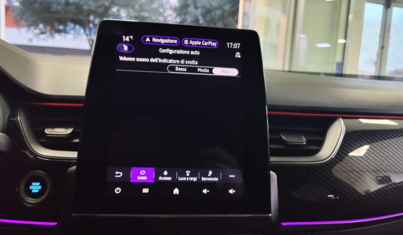 Renault Arkana Hybrid E-Tech 145 CV R.S. Line pieno