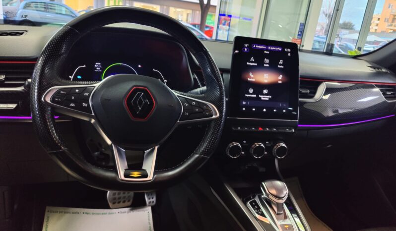 Renault Arkana Hybrid E-Tech 145 CV R.S. Line pieno