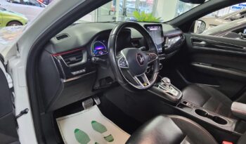 Renault Arkana Hybrid E-Tech 145 CV R.S. Line pieno