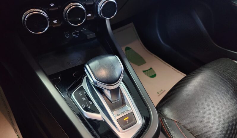 Renault Arkana Hybrid E-Tech 145 CV R.S. Line pieno