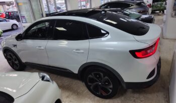 Renault Arkana Hybrid E-Tech 145 CV R.S. Line pieno