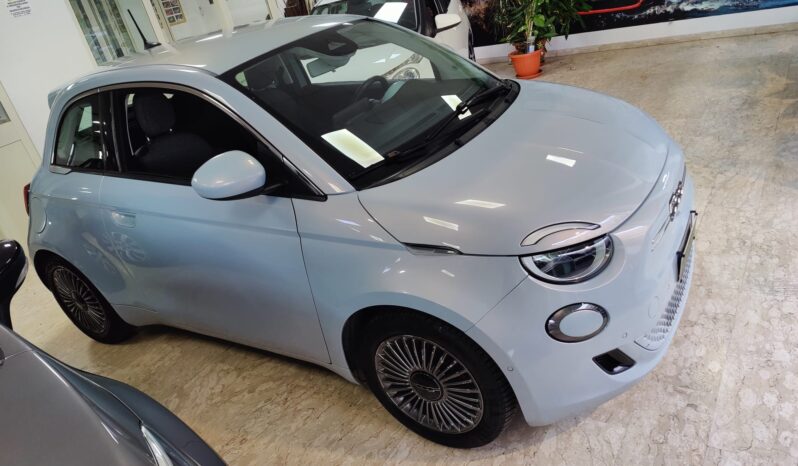 Fiat 500e Berlina 42 kWh pieno