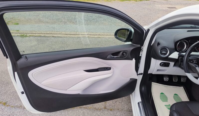 Opel Adam 1.2 70 CV White Link pieno
