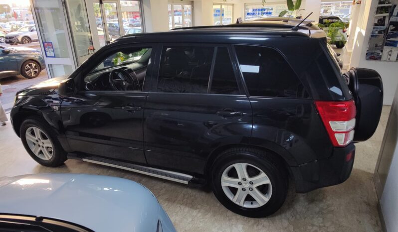 Suzuki Grand Vitara 1.9 DDiS 5 porte pieno