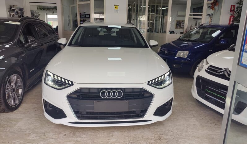 Audi A4 Avant 30 TDI S tronic Business Hybrid pieno