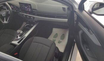 Audi A4 Avant 30 TDI S tronic Business Hybrid pieno