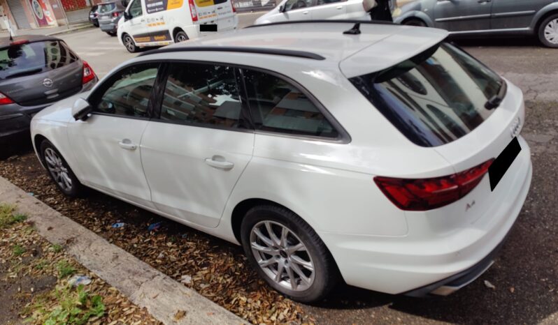 Audi A4 Avant 30 TDI S tronic Business Hybrid pieno
