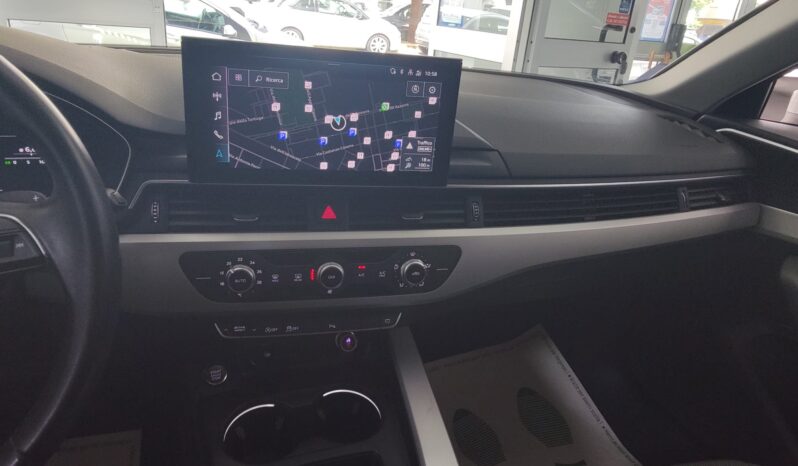 Audi A4 Avant 30 TDI S tronic Business Hybrid pieno