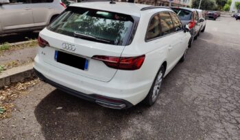 Audi A4 Avant 30 TDI S tronic Business Hybrid pieno