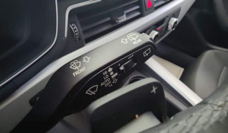 Audi A4 Avant 30 TDI S tronic Business Hybrid pieno