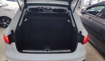 Audi A4 Avant 30 TDI S tronic Business Hybrid pieno