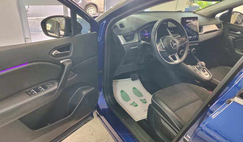 Renault Captur Plug-in Hybrid E-Tech 160CV pieno