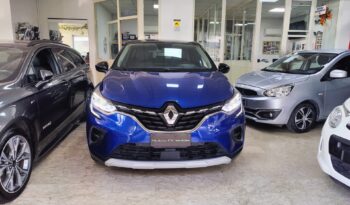 Renault Captur Plug-in Hybrid E-Tech 160CV pieno