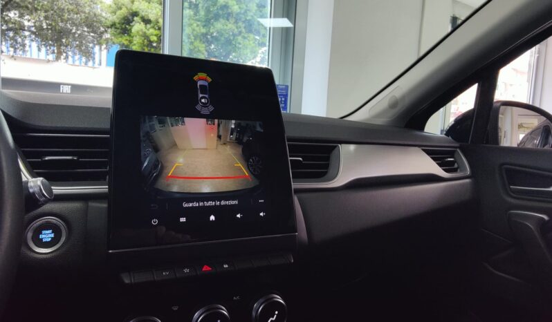 Renault Captur Plug-in Hybrid E-Tech 160CV pieno