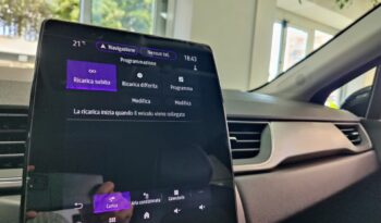 Renault Captur Plug-in Hybrid E-Tech 160CV pieno