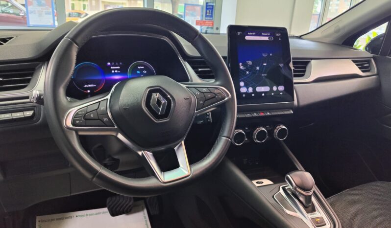 Renault Captur Plug-in Hybrid E-Tech 160CV pieno