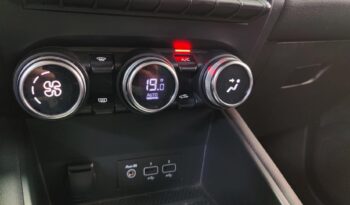 Renault Captur Plug-in Hybrid E-Tech 160CV pieno