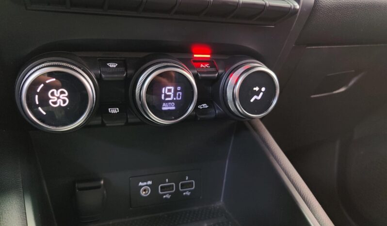 Renault Captur Plug-in Hybrid E-Tech 160CV pieno