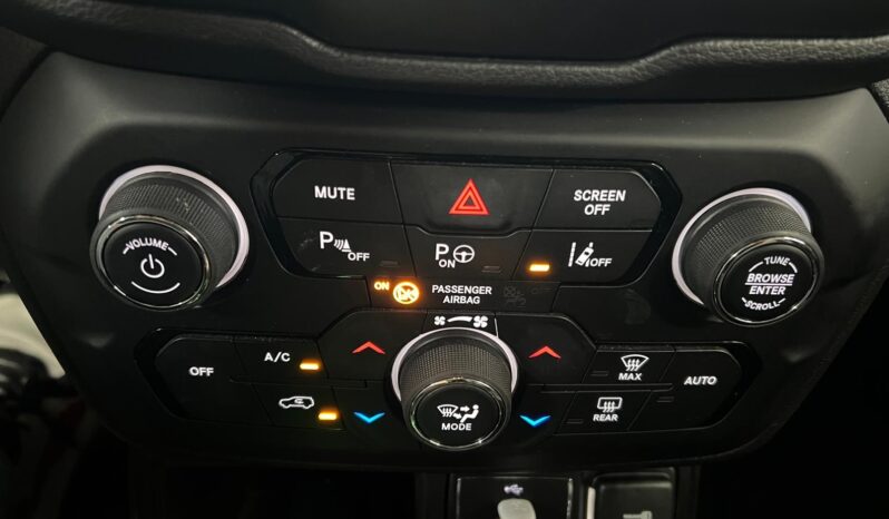 Jeep Renegade 1.3 T4 DDCT S pieno