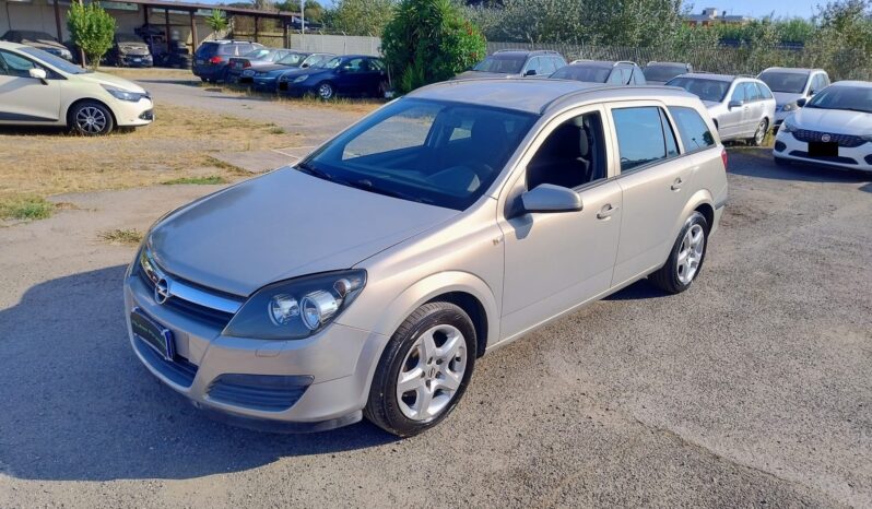 Opel Astra 1.4 16V Twinport Station Wagon pieno