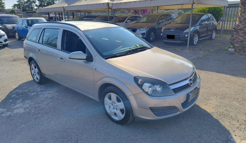 Opel Astra 1.4 16V Twinport Station Wagon pieno