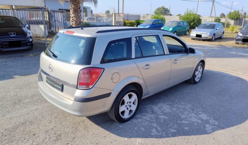 Opel Astra 1.4 16V Twinport Station Wagon pieno