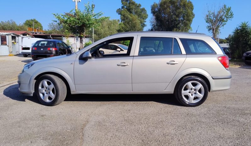 Opel Astra 1.4 16V Twinport Station Wagon pieno